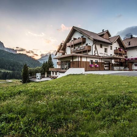 Hotel Arlara Corvara In Badia Luaran gambar