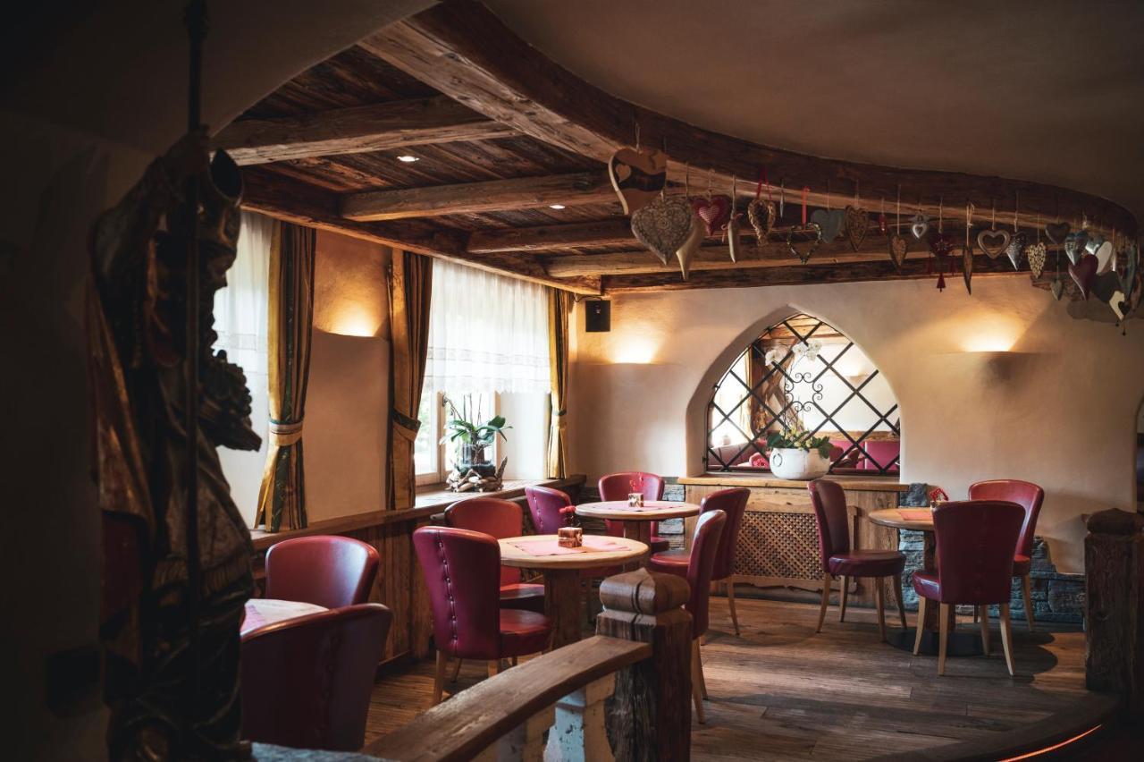 Hotel Arlara Corvara In Badia Luaran gambar